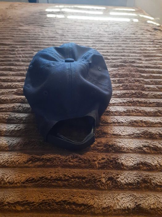 Головний убор (бейсболка).