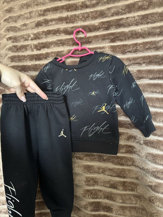 Лот одягу на 12-18 місяців, nike, adidas, primark, zara