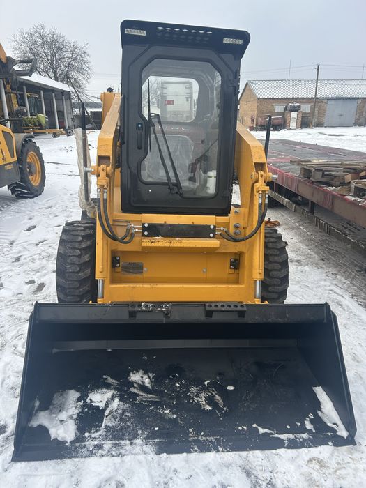 Продам міні - навантажувач