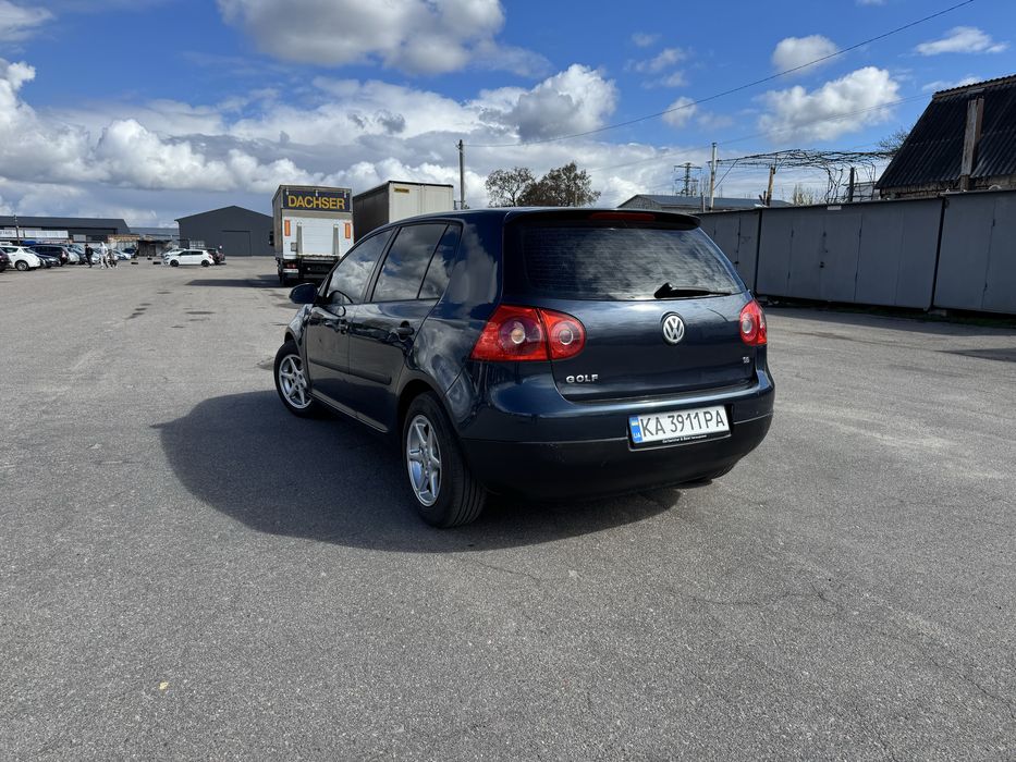 Volkswagen golf 5