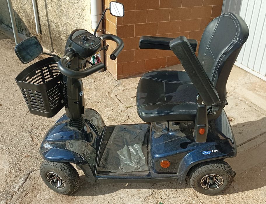 Scooter elétrica mobilidade reduzida