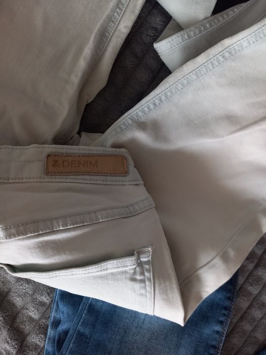 Продам шикарные фирменные джинсы H&M брюки Denim