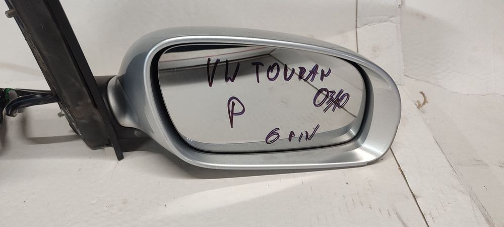 Lusterko prawe lewe komplet VW Touran LA7W części srebrne