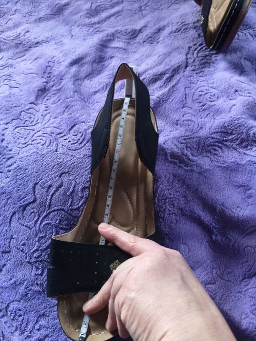 Босоніжки 42 розмір жіночі