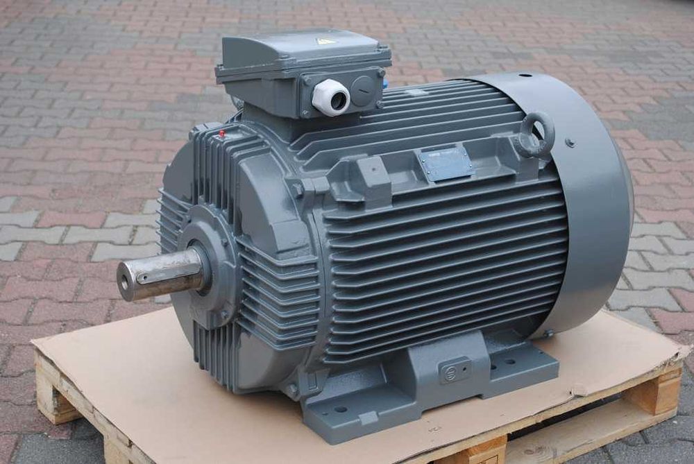 Silnik elektryczny 55kw. 990obr./min. CEMP