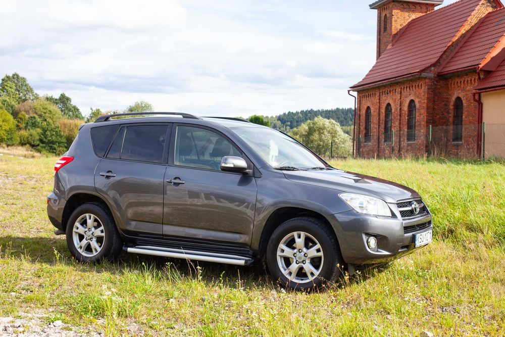 Toyota RAV-4