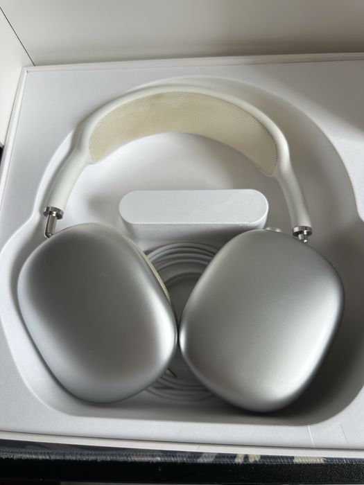 AirPods Max używane