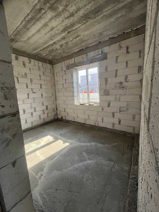 Продам новий будинок на вул. Сільській.