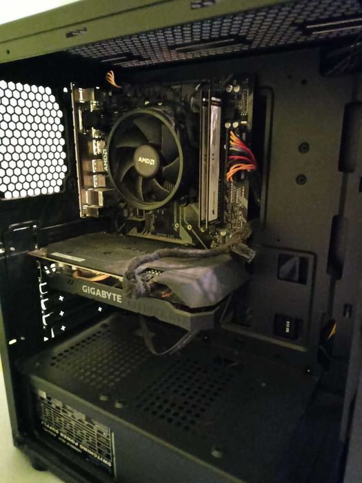 Komputer Ryzen 5 2600/ GTX 1660/ 1TB HDD 500GB SSD/ 16GB RAM