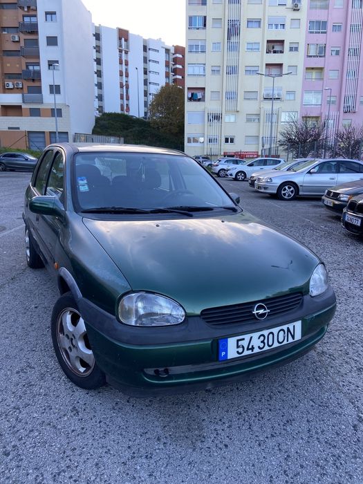 Opel Corsa B 1.0 12V - 141.962Kms (LER DESCRICAO)