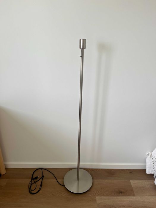 Candeeiro de pé SKAFTET - IKEA