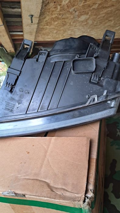 Lampy ford focus przedliftowe 2 szt