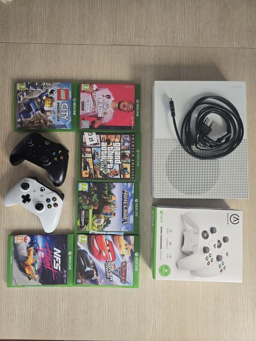 Konsola Xbox One S Pady Gry