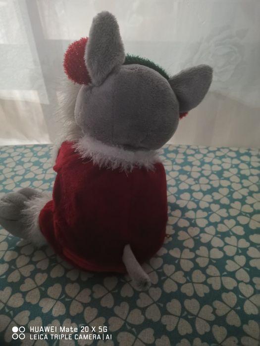 Cão do natal com música