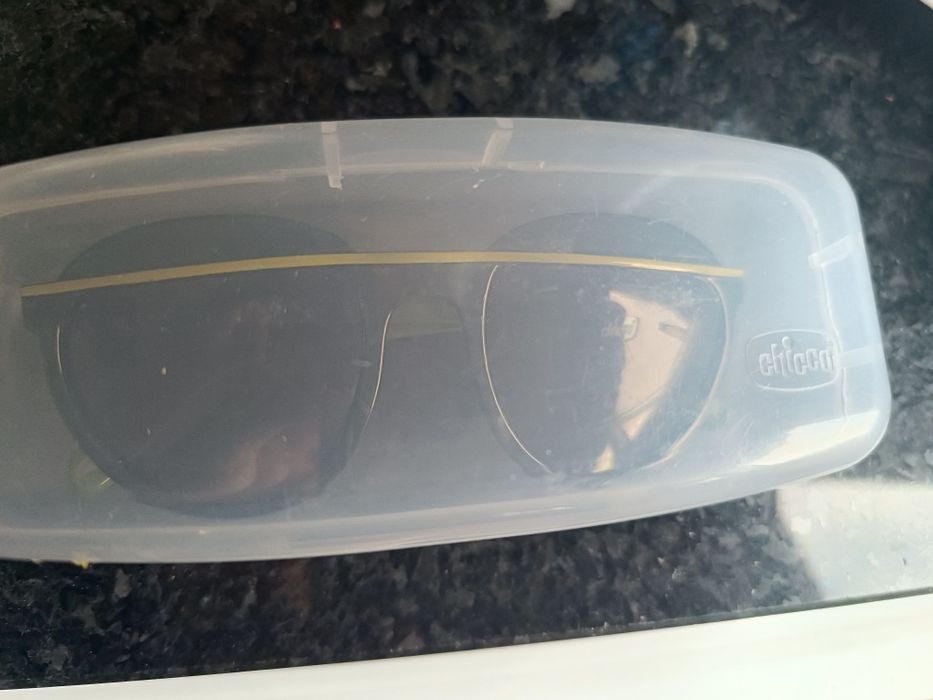 Óculos de sol criança Chicco