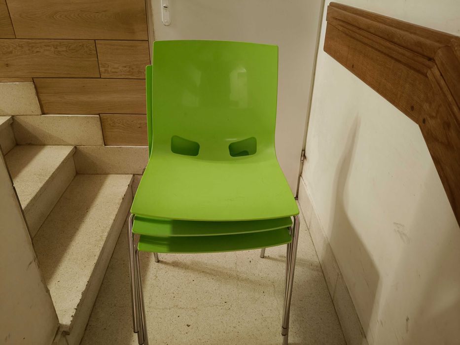 Sprzedam krzesła