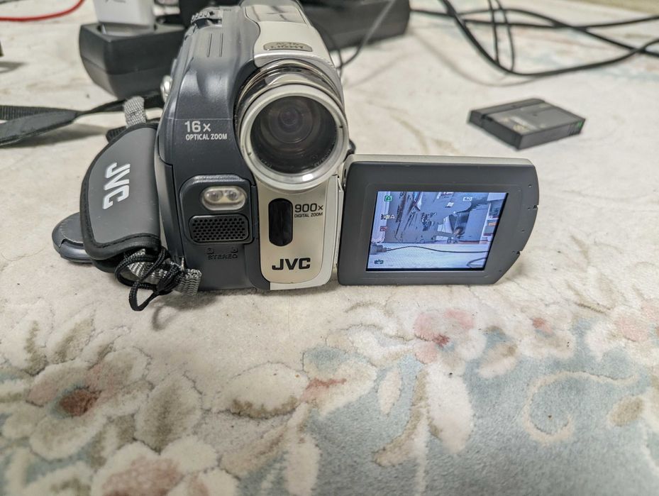 Відеокамера Sony JVC