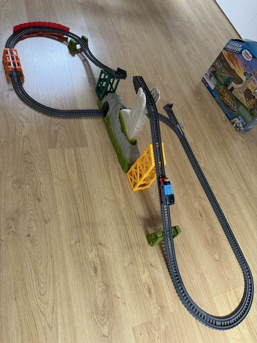 Thomas & Friends Avalanche Escape Trackmaster