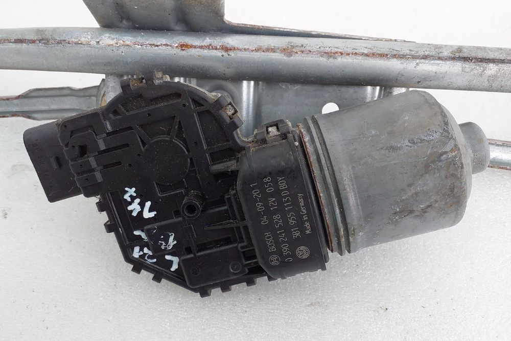 Motor limpa vidros frente VOLKSWAGEN Passat (3B3)