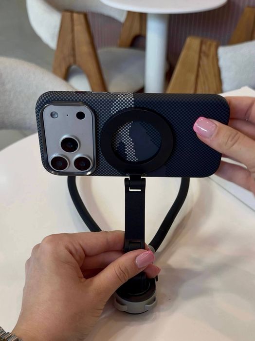 Магнітний тримач на шию для iPhone 16 / 17 Pro Max MagSafe держатель