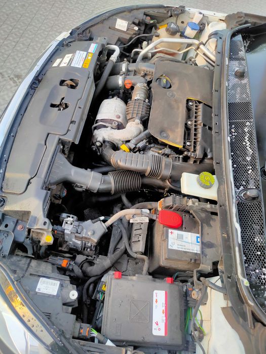 PEUGEOT 308-2015 рік