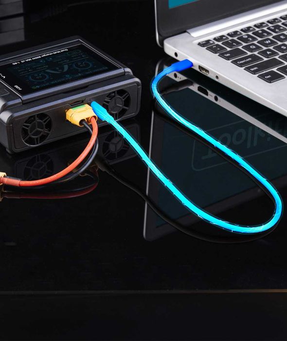 Топовий двопортовий 8S зарядний пристрій для FPV дронів Toolkitrc M8D