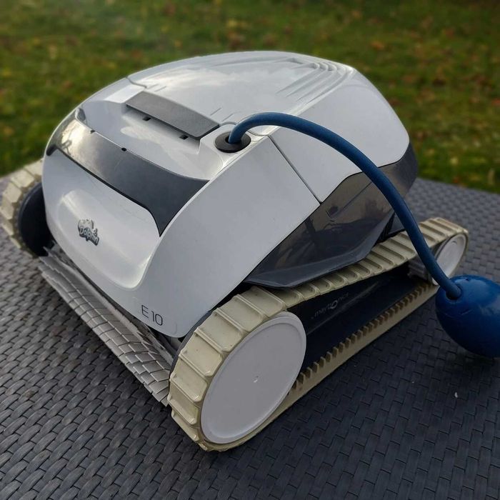 Dolphin E10 Robot basenowy Maytronics Odkurzacz basenowy Robot basenowy
