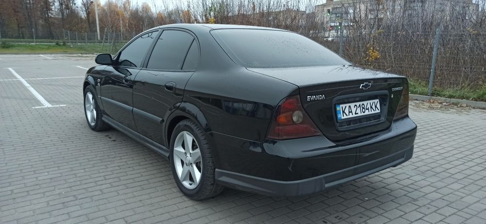 Chevrolet Evanda