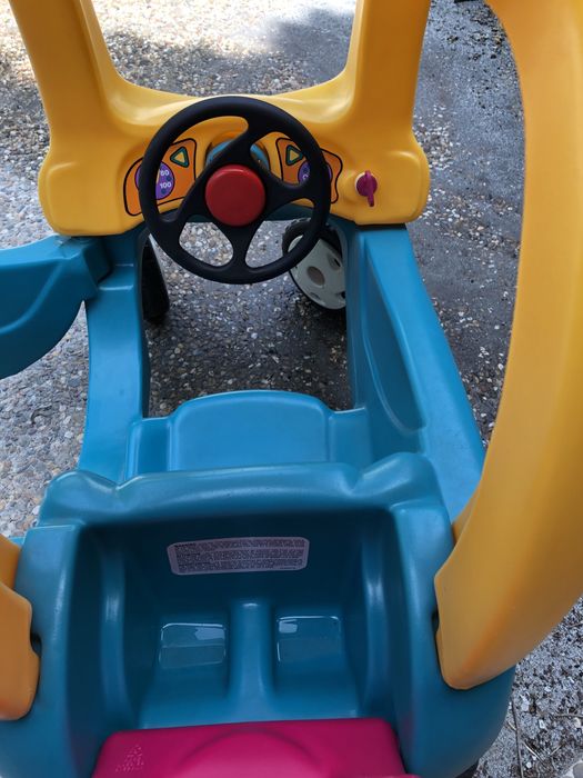 Carro criança brinquedo LITTLE TIKES