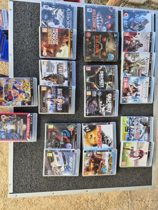 Vendo lote de jogos ps2  ps3 e ps4