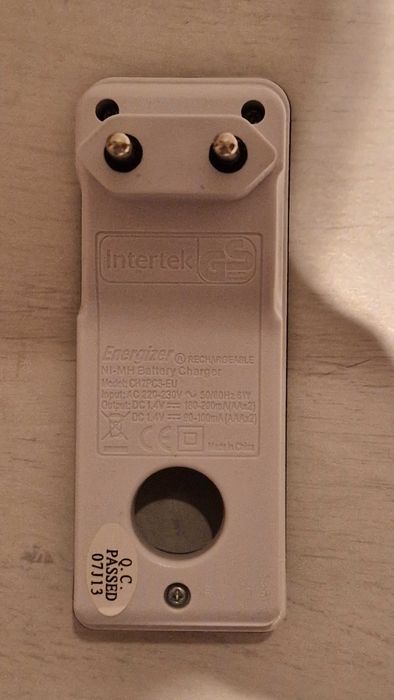 Carregador pilhas Energizer