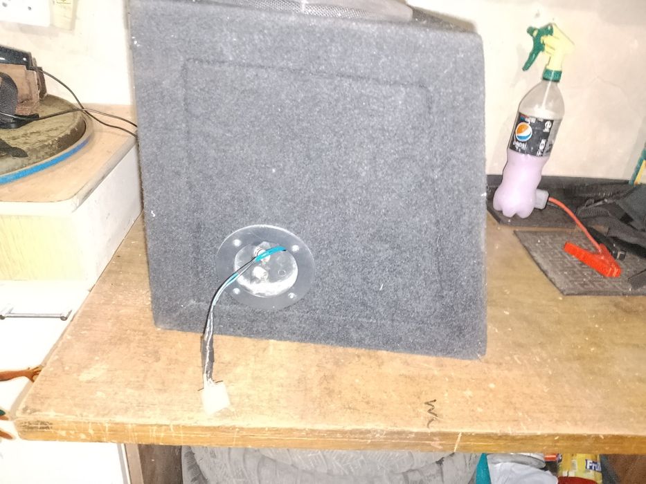 Продам сабвуфера