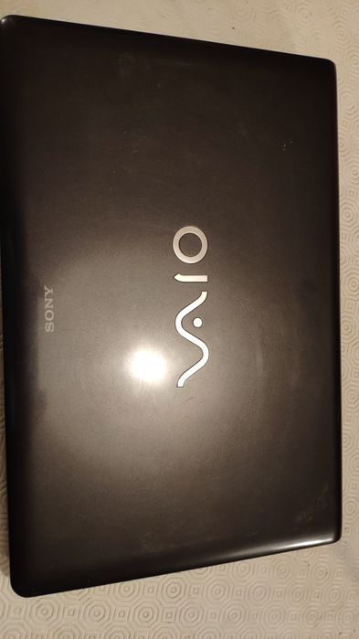 Portátil Sony Vaio PCG-71211M