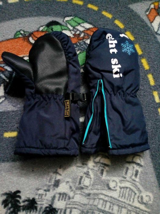 Zimowe rękawiczki dla chłopaka:)