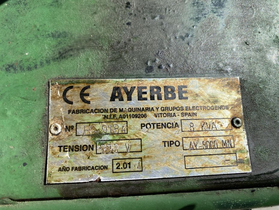 Бензиновий генератор Ayerbe AY-8000 MN (8 кВА / 6.4 кВт)