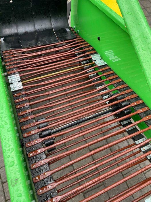 ГАРАНТІЯ \ Картоплекопалка транспортерна 1-р BOMET