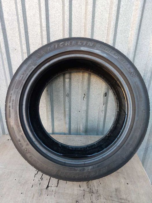 Шини б/у 275 40 R19 Michelin Pilot Sport 4S