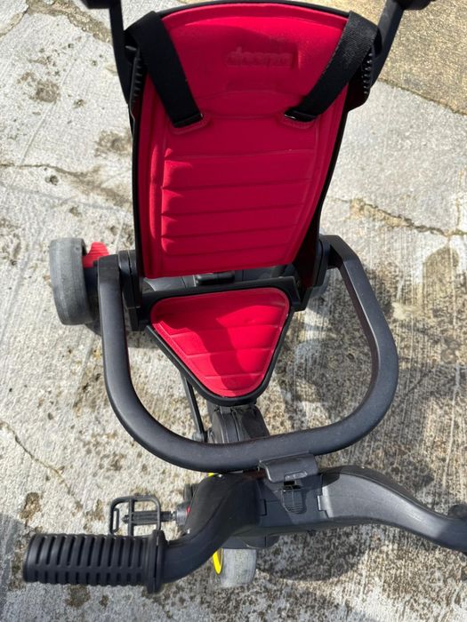 Triciclo Doona - Vermelho