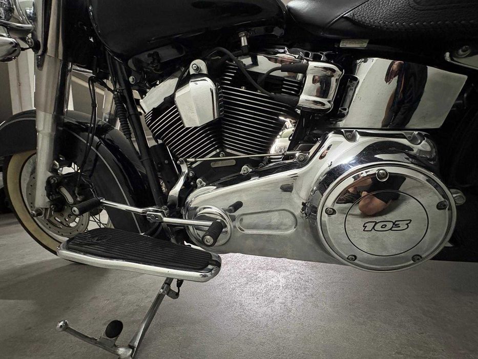 Harley-Davidson Softail Deluxe, ano 2012, com 22.500 km