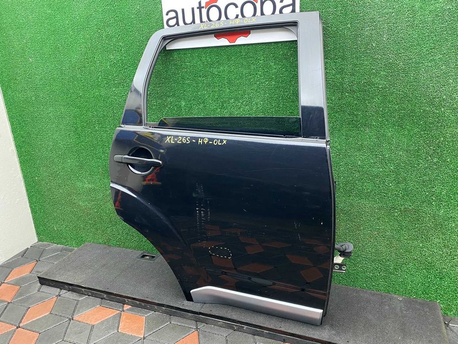 Дверка задня права Mitsubishi Outlander XL