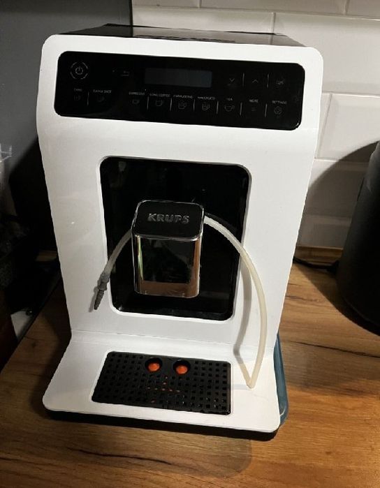 Ekspres ciśnieniowy Krups EA89 – stan idealny, świeżo po serwisie