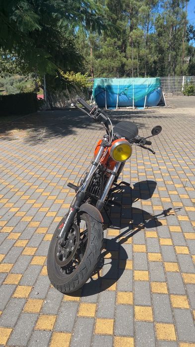 Mota casal Boss com motor zundapp