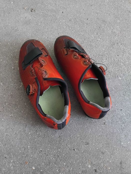 Sapatos btt Shimano xc7 em bom estado