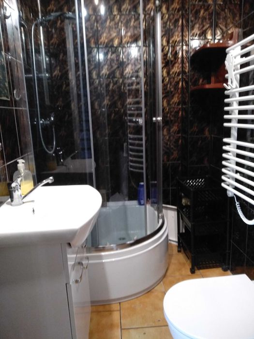 Domek z basenem w Radawie