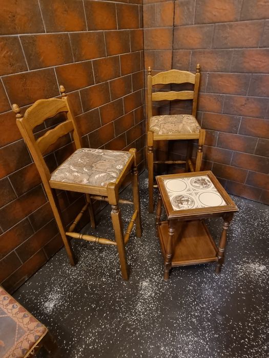 Stare meble fotele krzesła