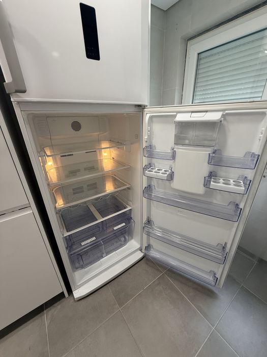 Frigorífico Combinado Beko – livre instalação