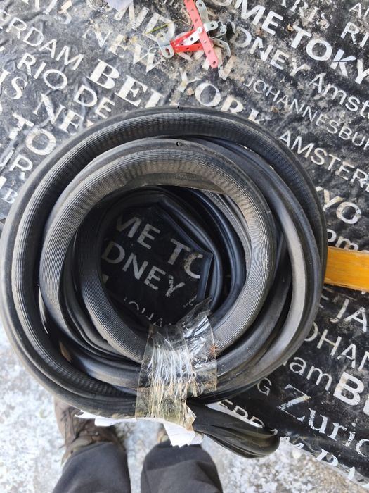 Уплотнительные резинки дверей ваз 2109