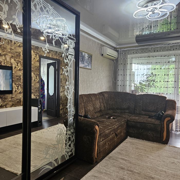 Продаётся 3х комнатная квартира Черёмушки, mar