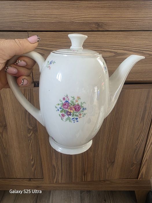 Porcelana Karolina