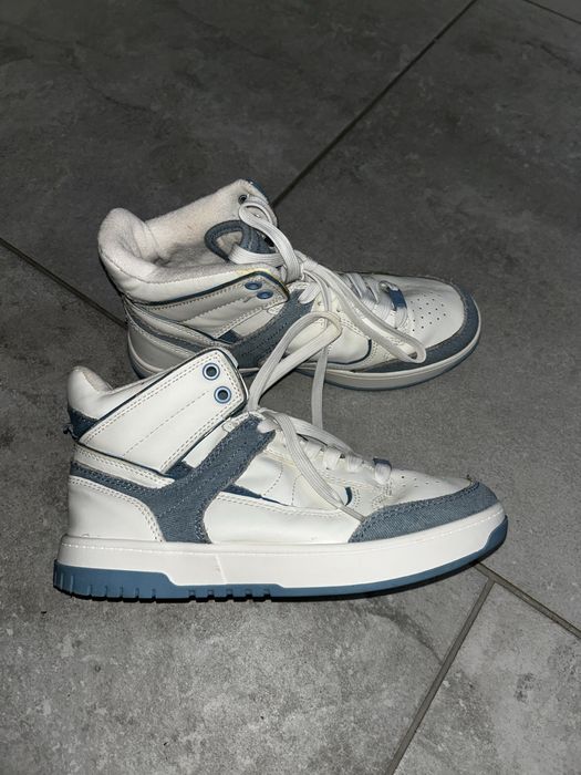 Buty sneakersy – białe z niebieskim 37 roz